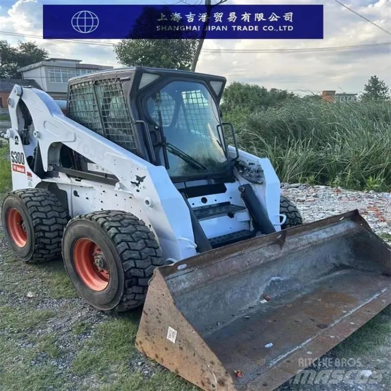 Bobcat s 300 Ładowarki burtowe