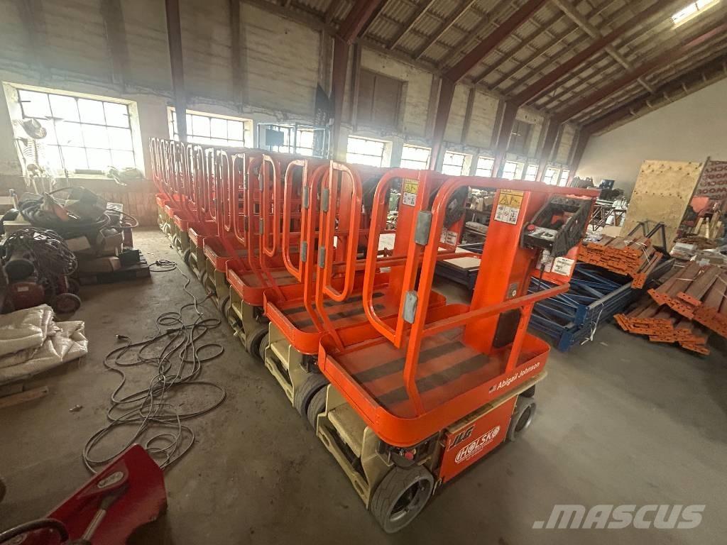 JLG 1230 ES Podnośniki masztowe