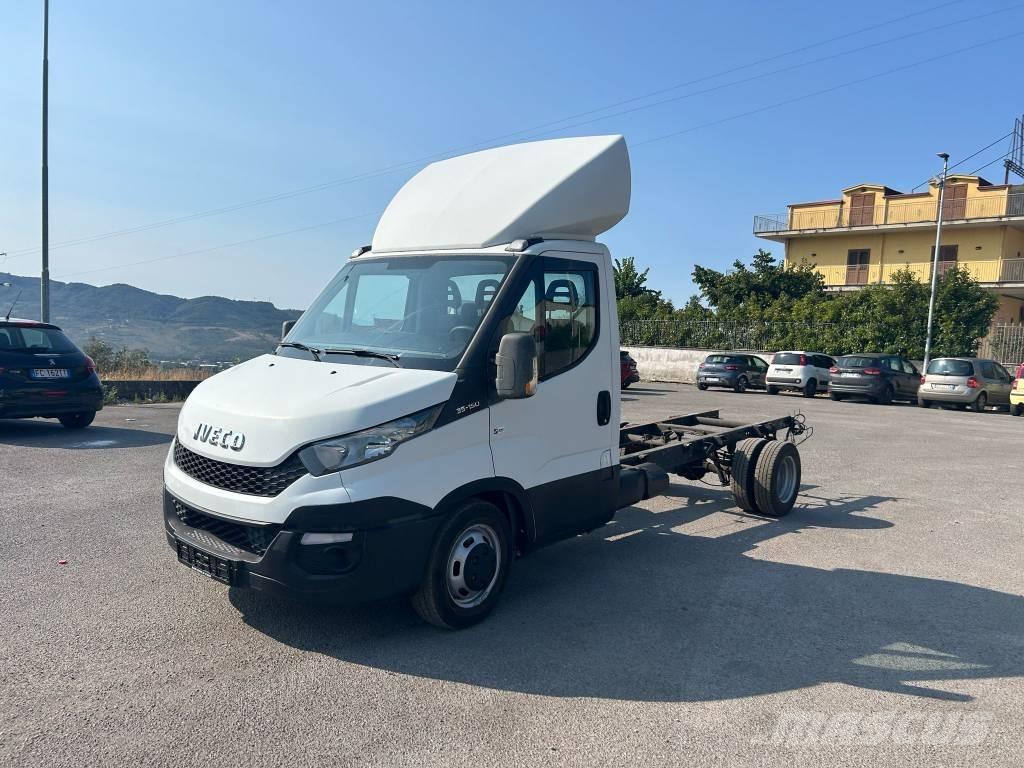 Iveco Daily 35-150 Pojazdy do transportu samochodów