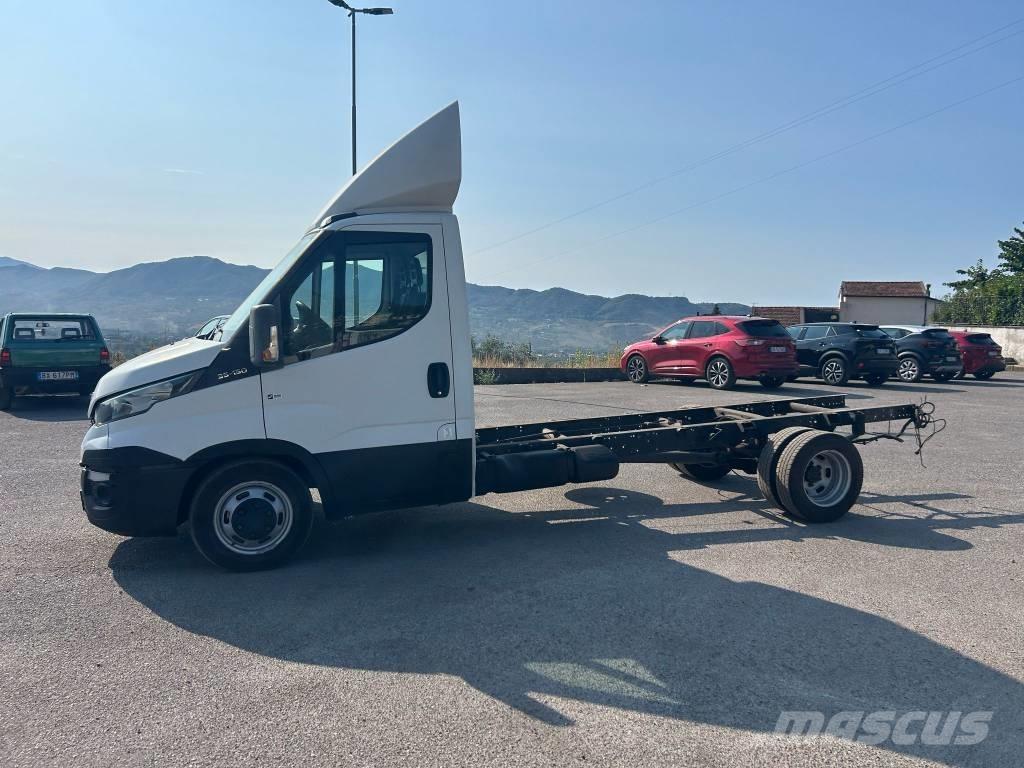 Iveco Daily 35-150 Pojazdy do transportu samochodów
