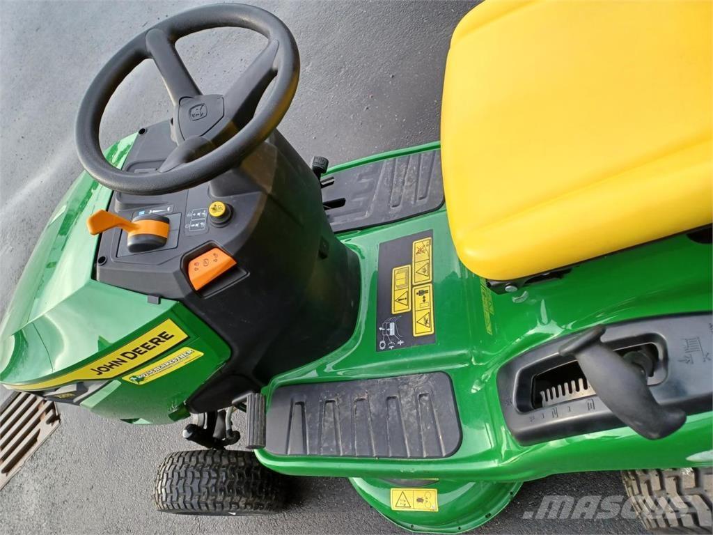 John Deere X147R Kosiarki do muraw