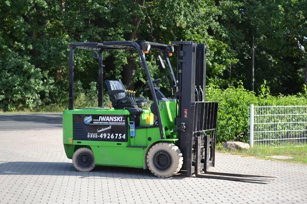 Hyundai 32 B-7 Wózki elektryczne