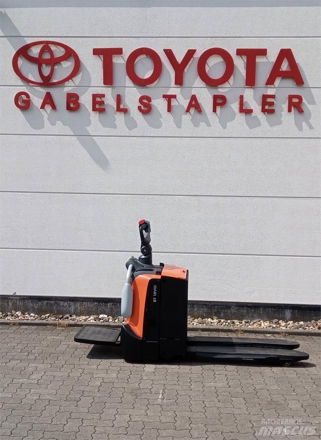 Toyota LPE 220 Wózki widłowe unoszące