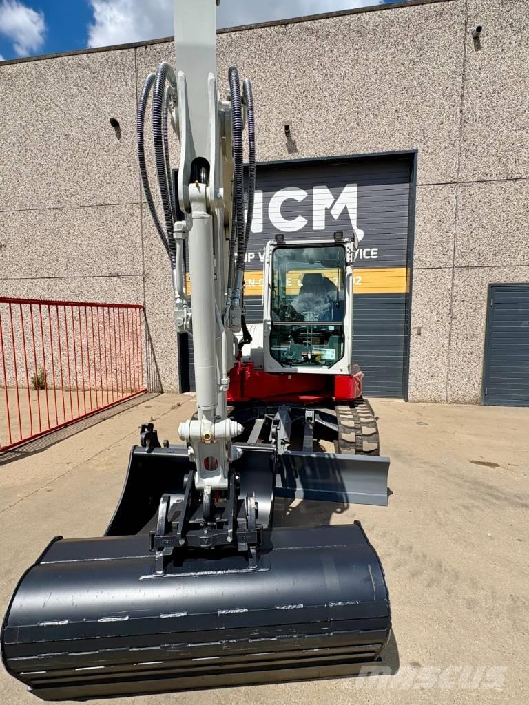 Takeuchi TB 257 FR Minikoparki