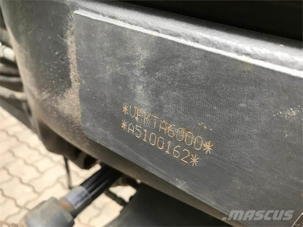 CLAAS Axion 870 Ciągniki rolnicze