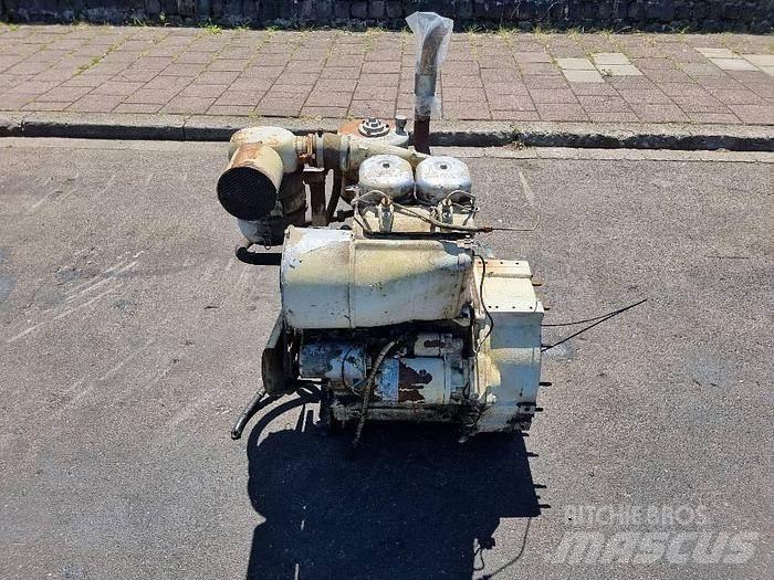  Engines F2L912 Transport - Inne