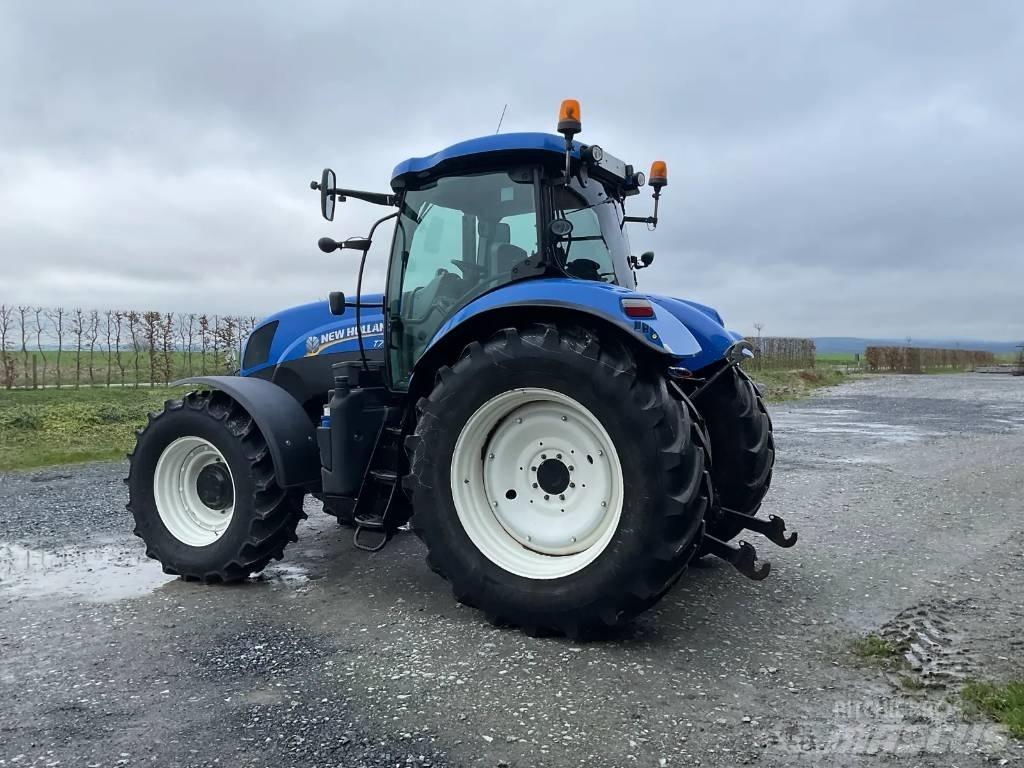 New Holland T 7.210 Ciągniki rolnicze