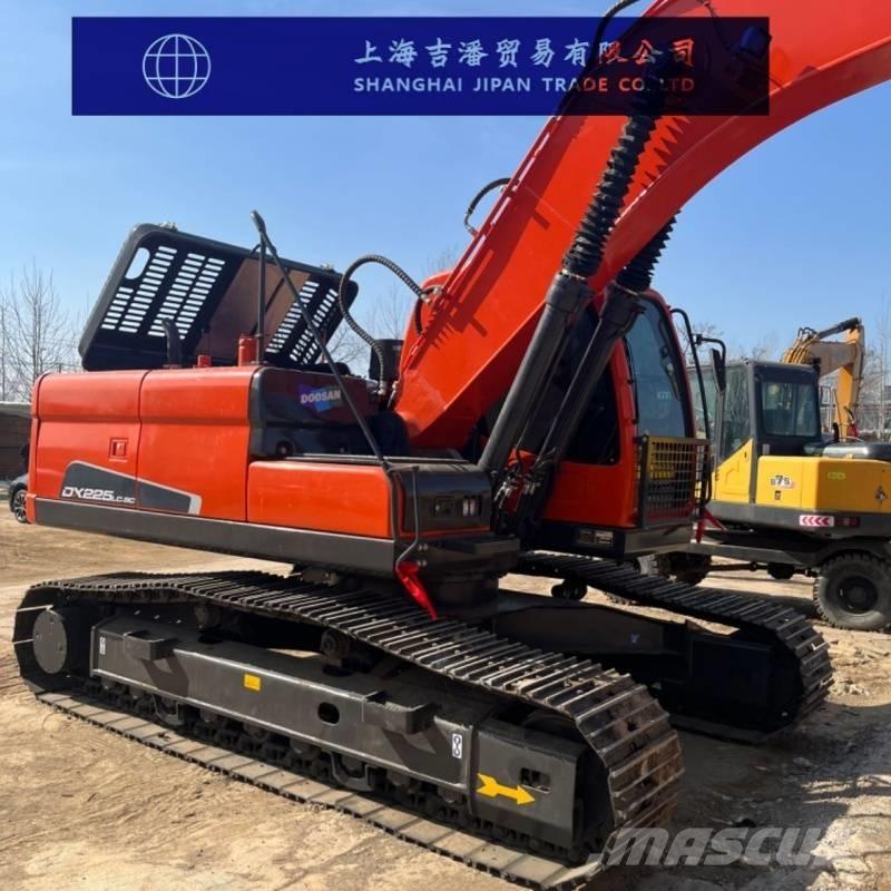 Doosan DX 225 Koparki gąsienicowe