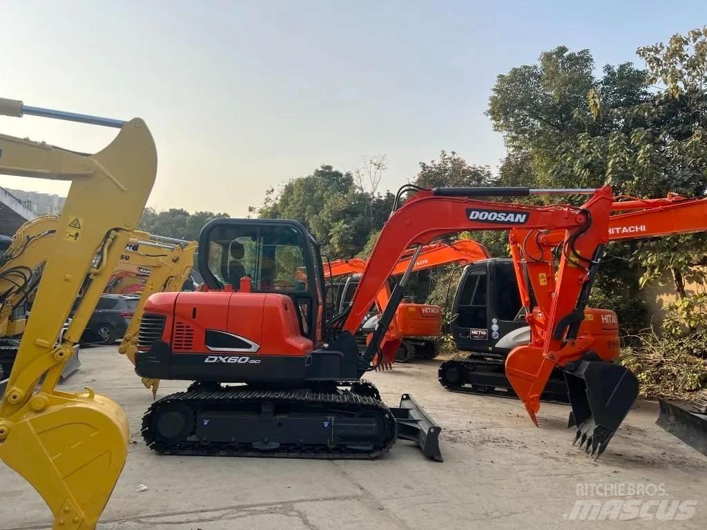 Doosan DX 60-9C Minikoparki