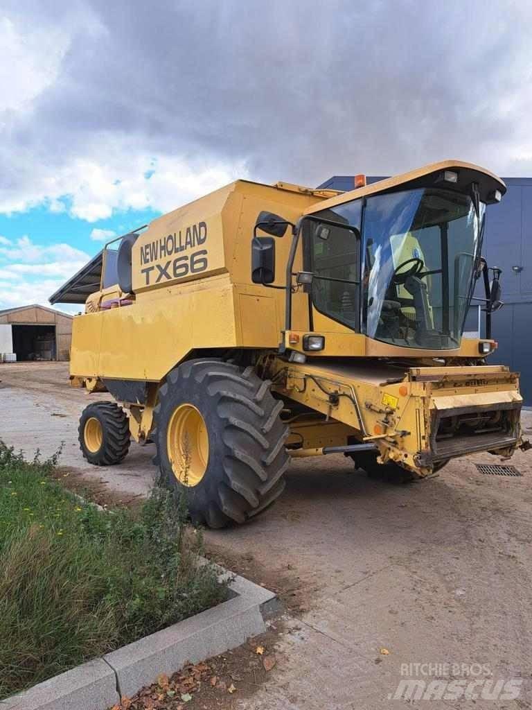 New Holland TX 66 Kombajny zbożowe