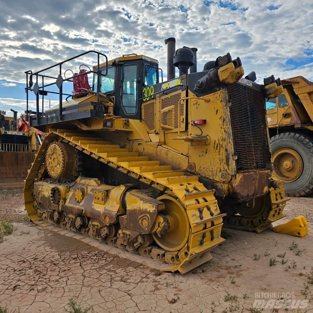 CAT D11R Spycharki gąsienicowe
