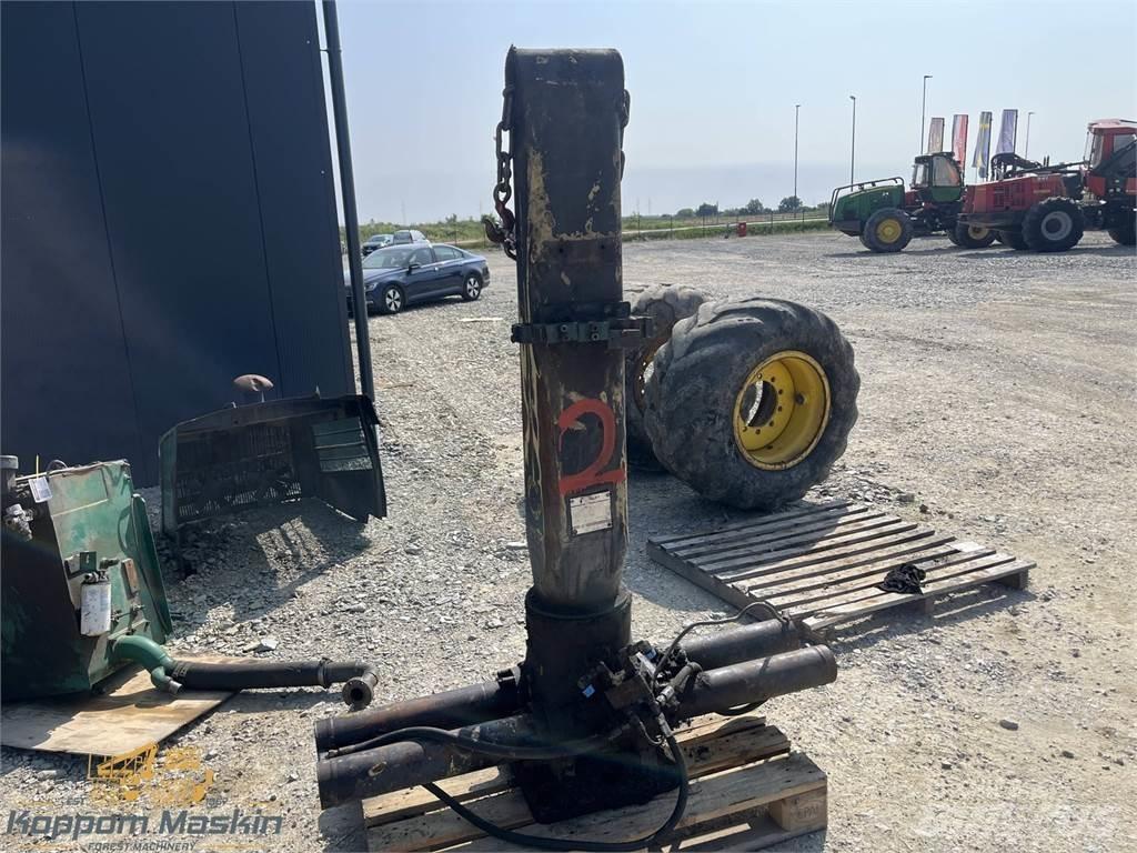  TJ LOGLIFT F71 Żurawie do forwarderów