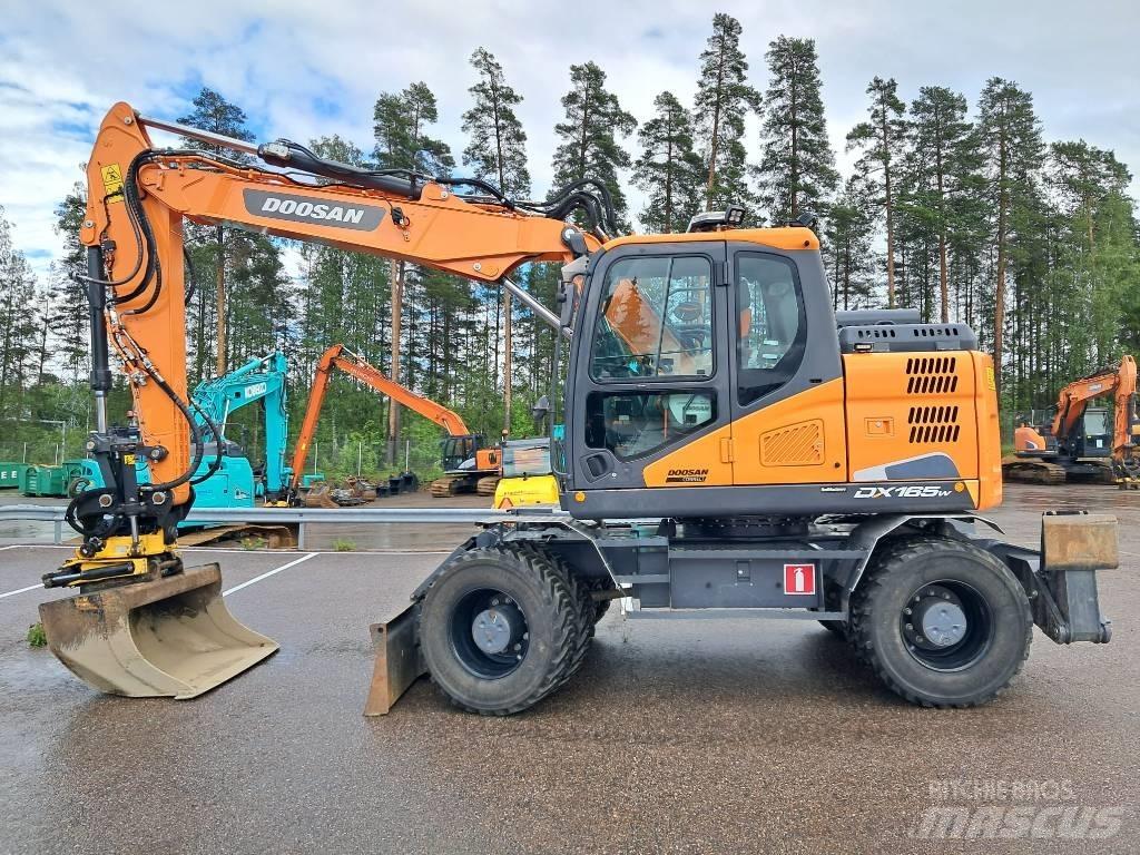 Doosan DX 165 W-5 Koparki kołowe