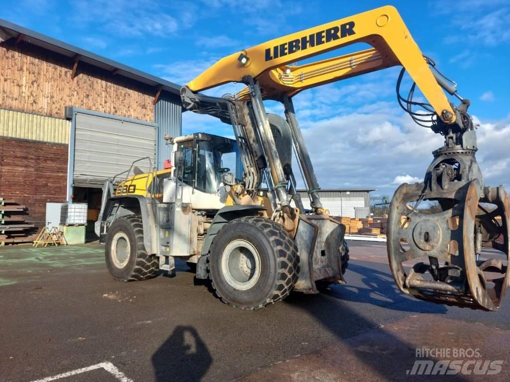  lLIEBHERR 580 Ładowarki typu "knuckleboom"