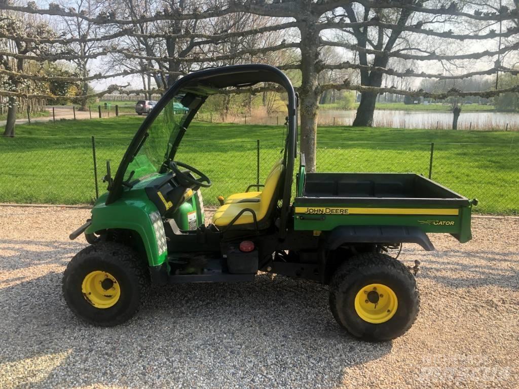 John Deere Gator HPX Maszyny komunalne