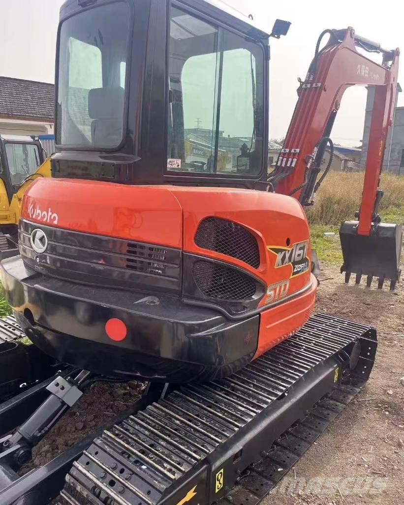 Kubota 161 Koparki gąsienicowe