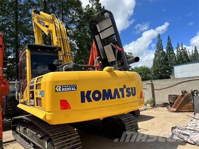 Komatsu PC 200-8 Koparki gąsienicowe