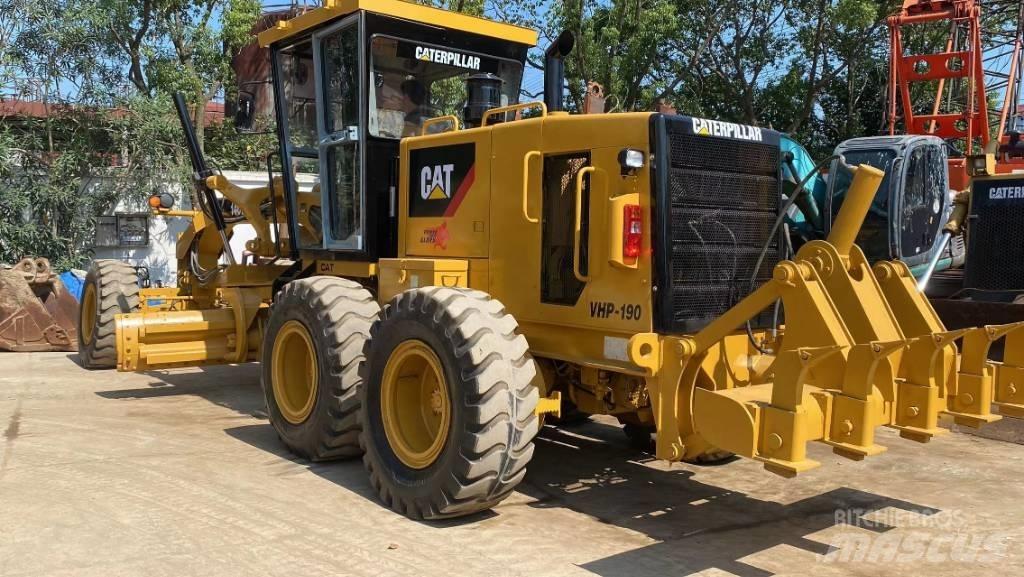 CAT 140 K Równiarki