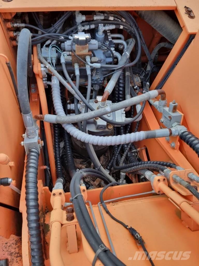 Doosan DX 210 W Koparki kołowe