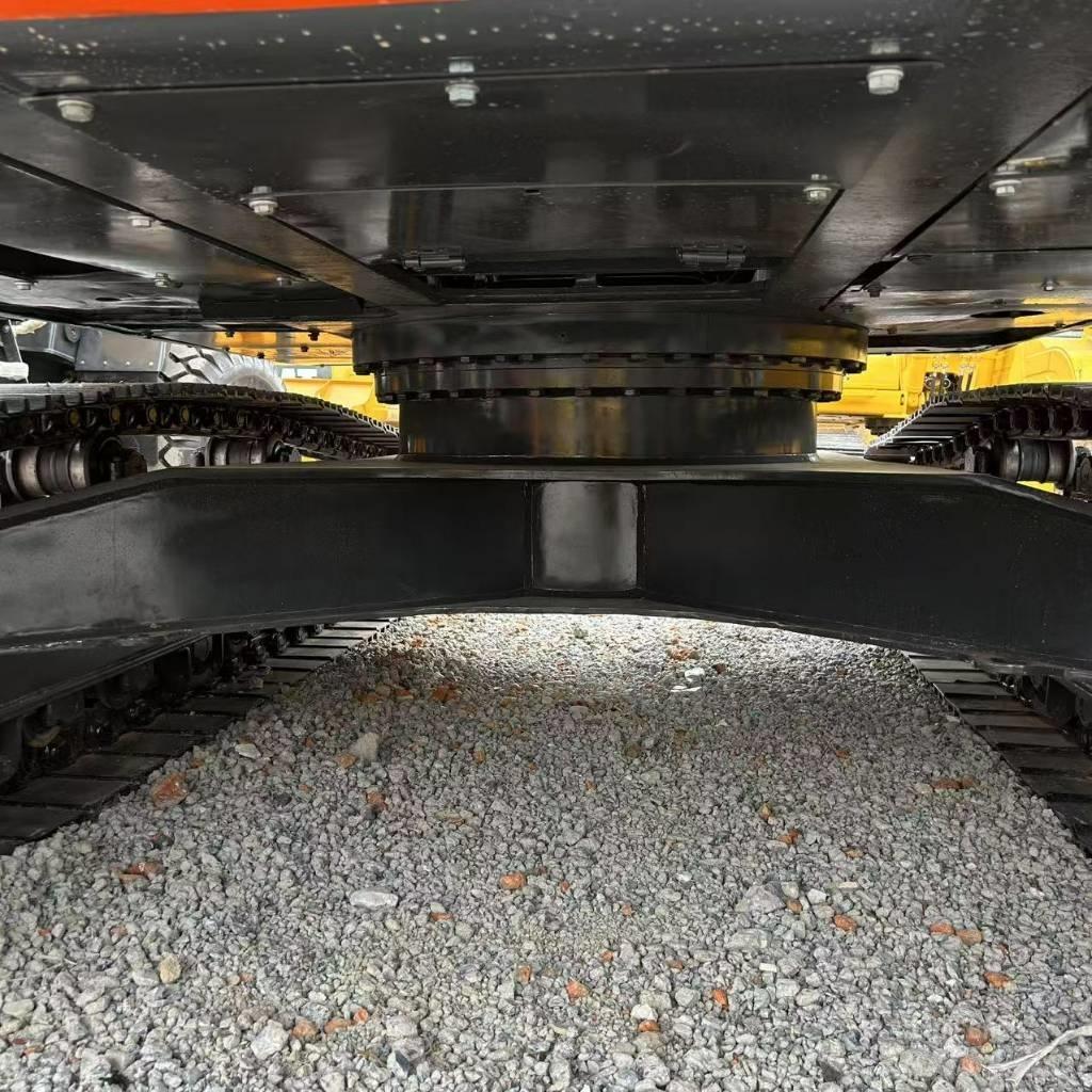 Doosan 300LC-9C Koparki gąsienicowe