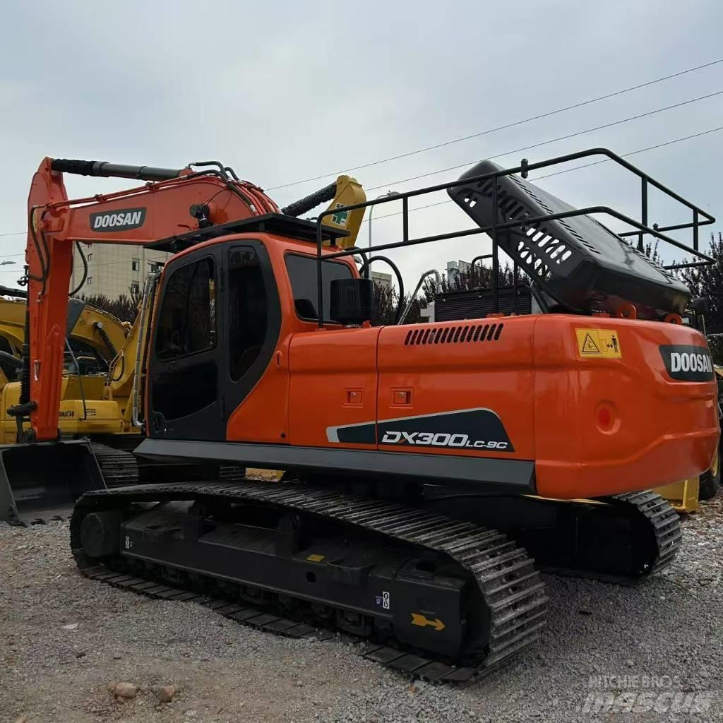 Doosan 300LC-9C Koparki gąsienicowe