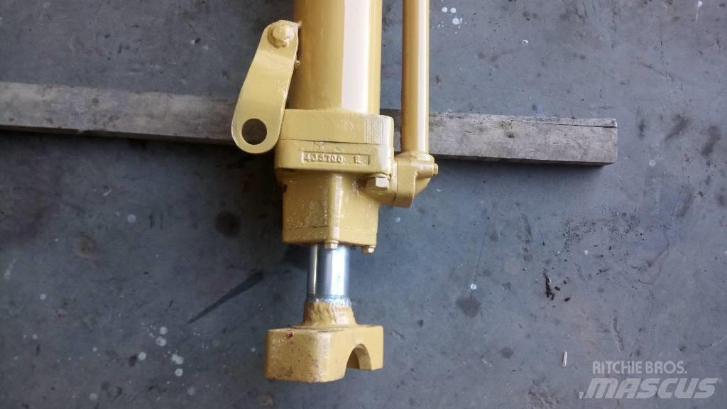 CAT D 6 Hydraulika