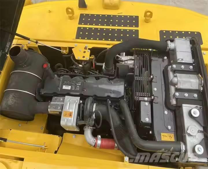 Komatsu PC220-8 Koparki gąsienicowe