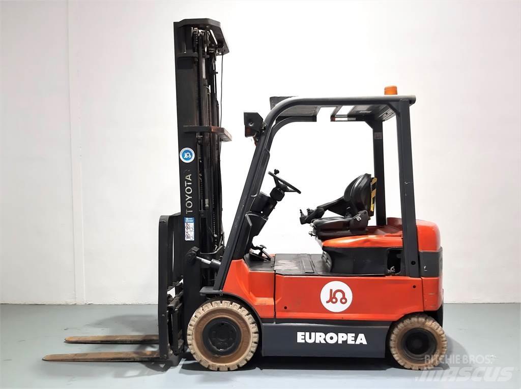 Toyota 7FBMF25 Wózki elektryczne