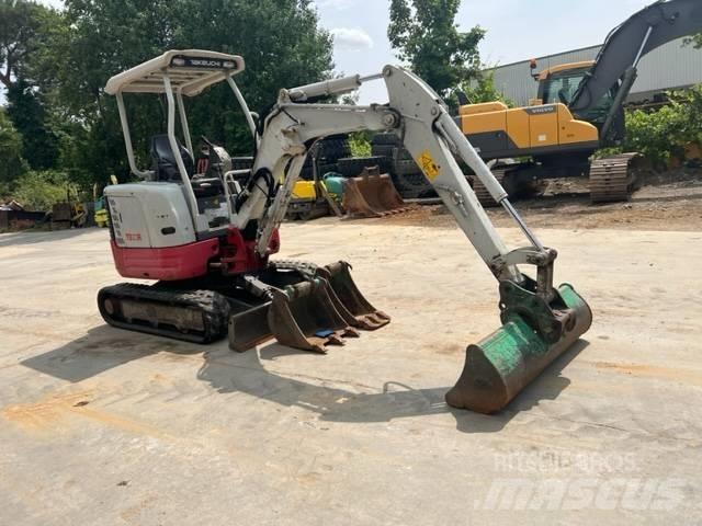 Takeuchi TB23R Minikoparki
