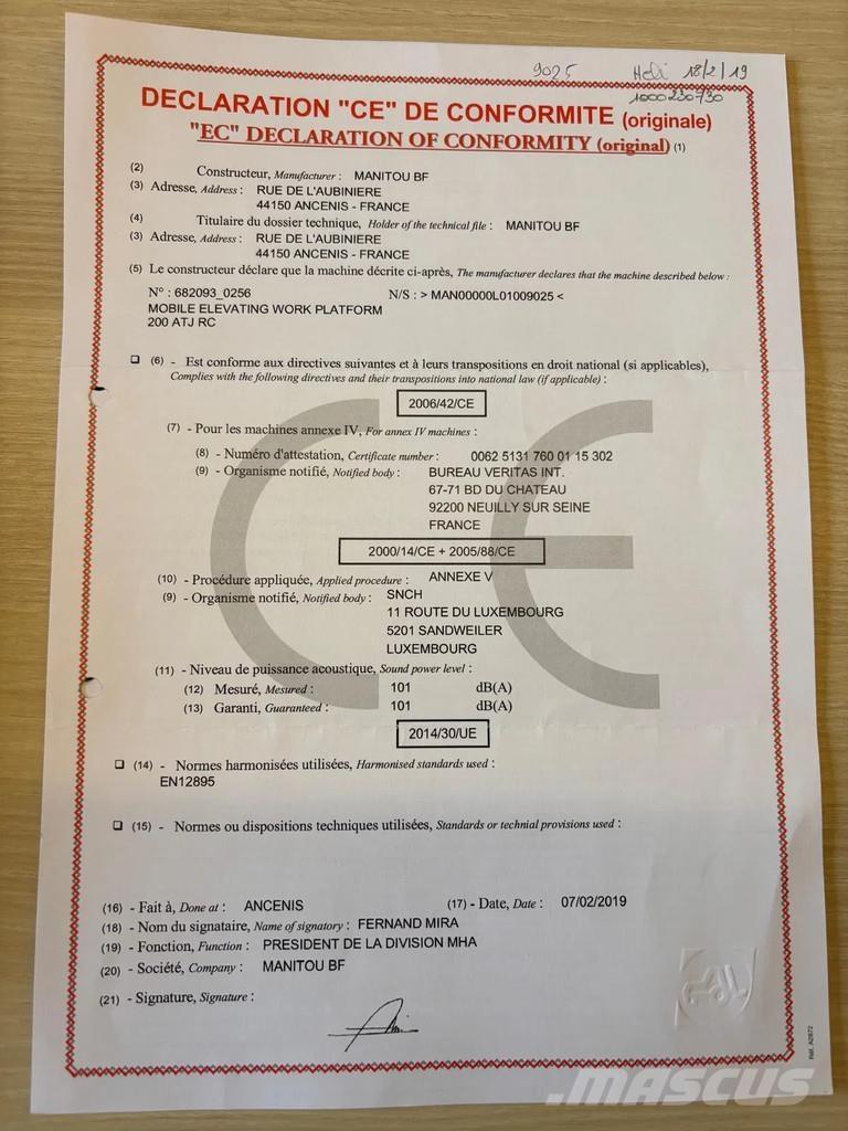 Manitou 200 ATJ Podnośniki przegubowe