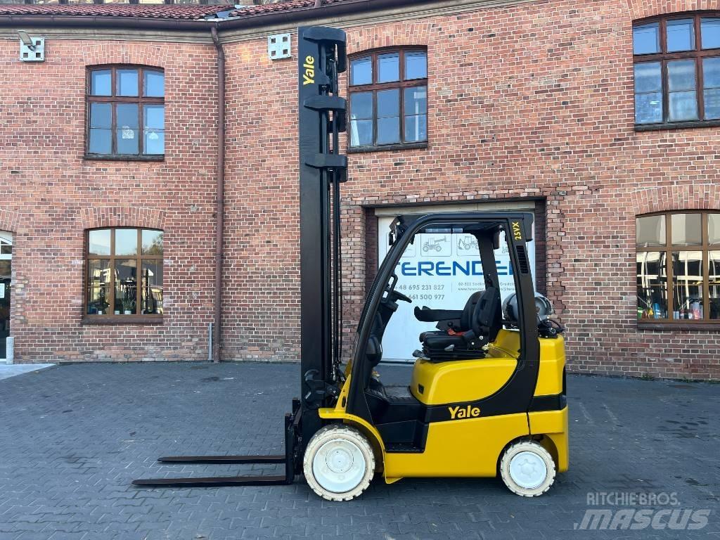 Yale GLC25VX Wózki LPG