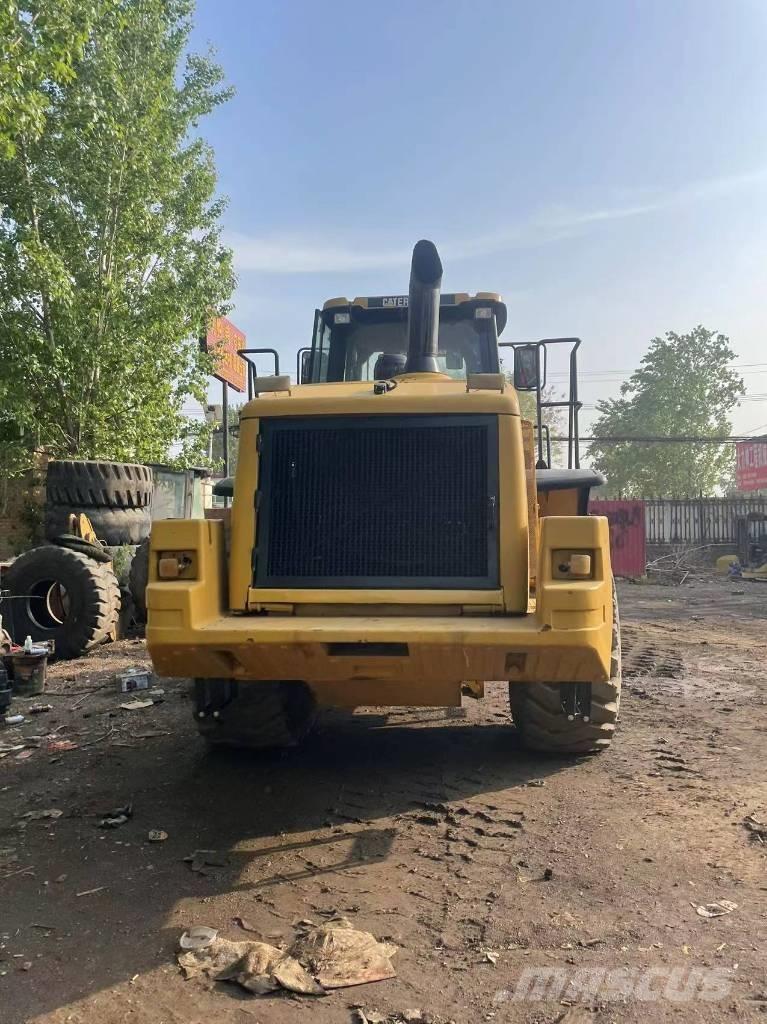 CAT 966 Koparki kołowe