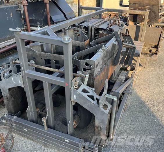 Volvo P 7820D Rozściełacze do asfaltu