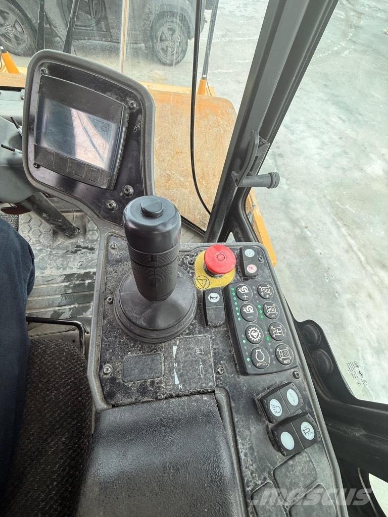 CAT CS 68 B Walce jednobębnowe