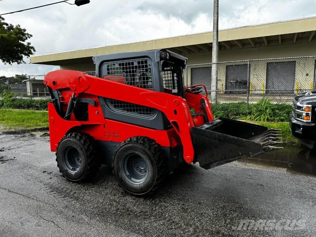 Kubota SSV 75 Ładowarki burtowe