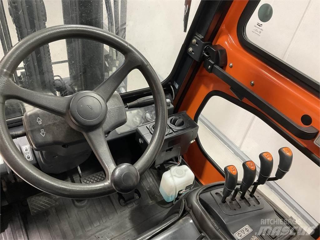 Doosan G30E-5 Wózki LPG