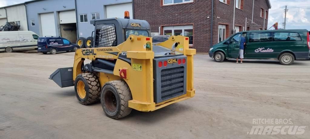 Gehl R 260 Ładowarki burtowe