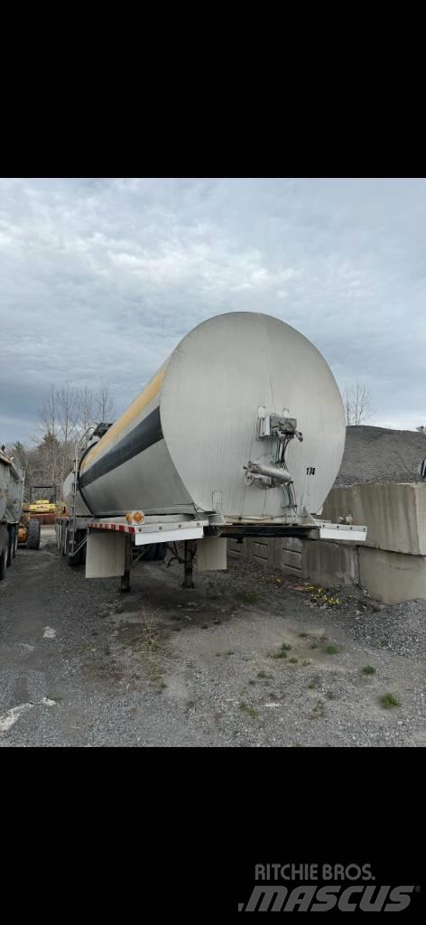 Remtec 4 AXLES Przyczepy cysterny