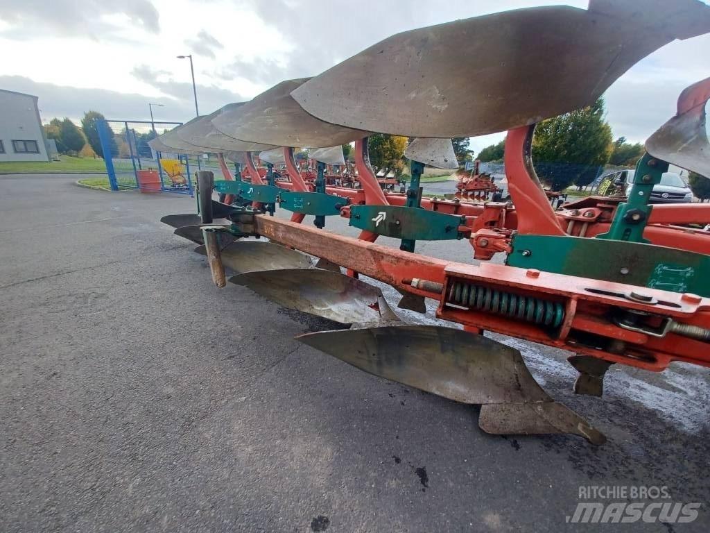 Kverneland 2500S Pługi