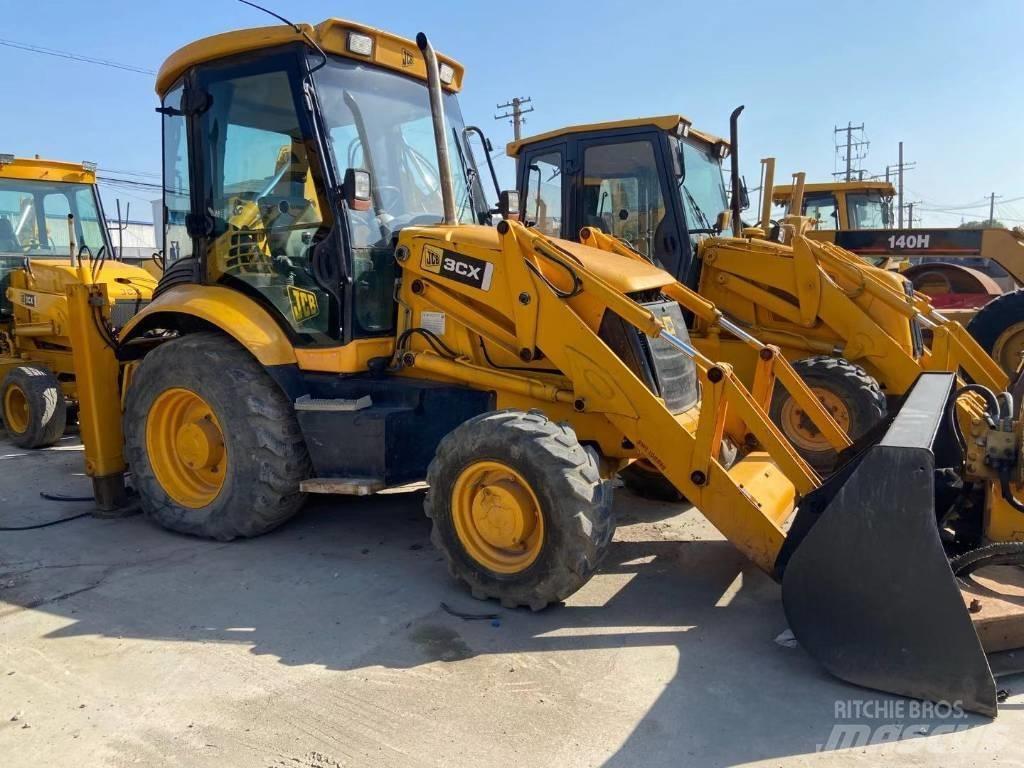 JCB 3 CX Koparko-ładowarki
