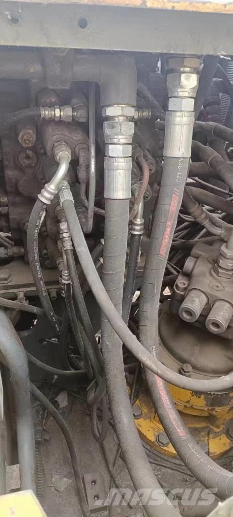 Sumitomo SH120 Koparki gąsienicowe