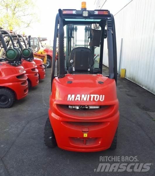 Manitou MI25D Wózki widłowe terenowe