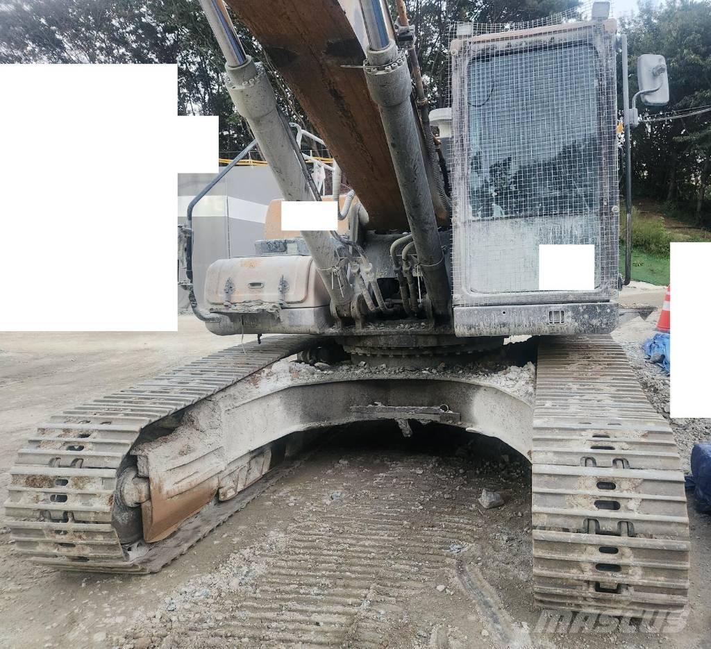 Hyundai HX300 Koparki gąsienicowe