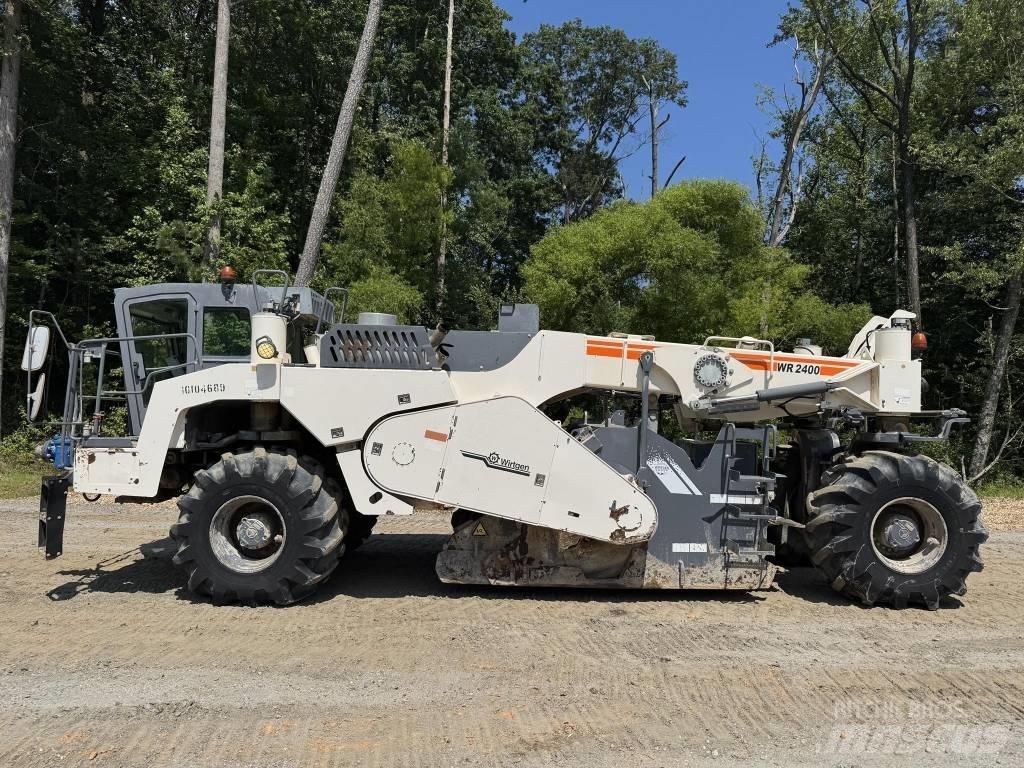 Wirtgen WR 2400 Recyklery do asfaltu