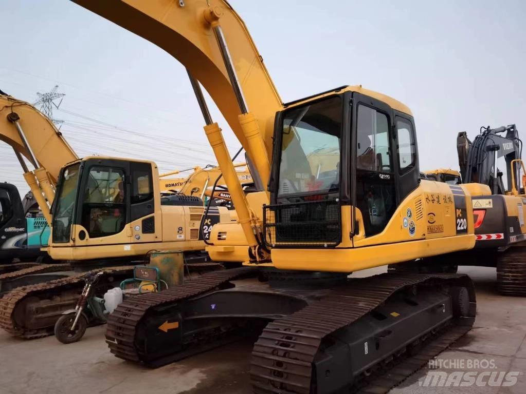 Komatsu PC 220-7 Koparki gąsienicowe