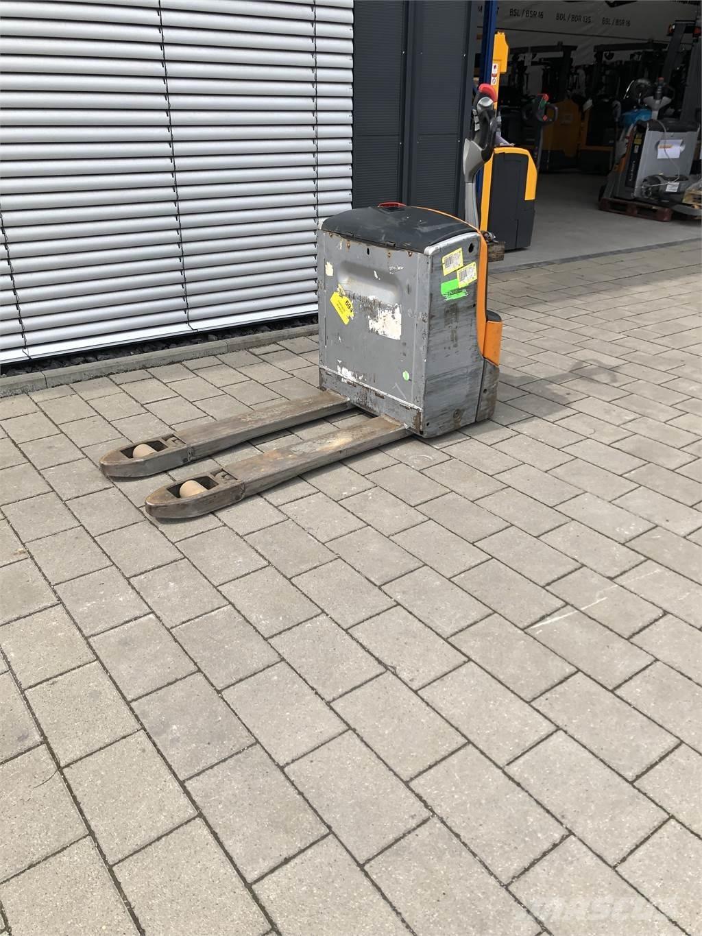 Still EXU16 Wózki widłowe unoszące