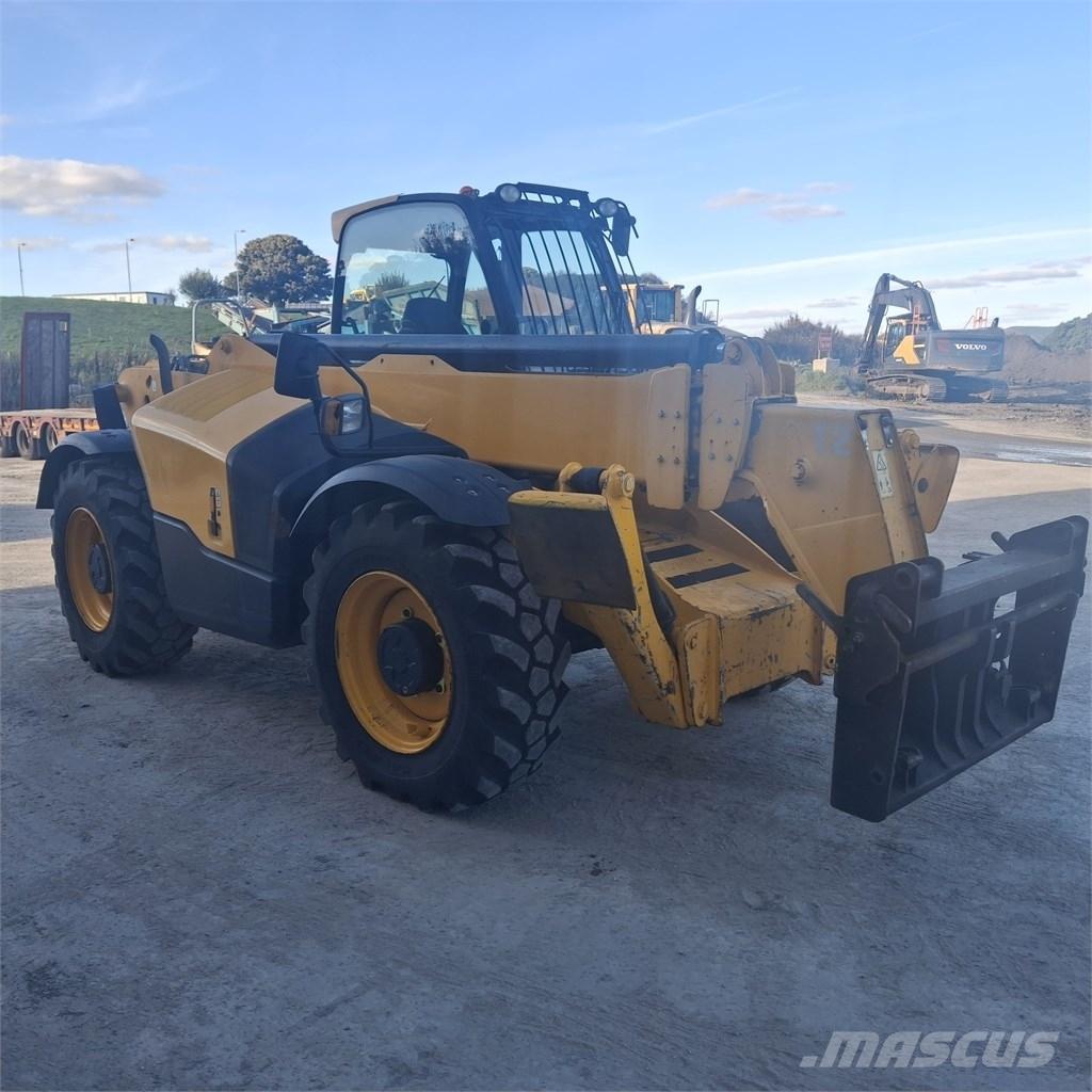 JCB 535-125 Ładowarki teleskopowe
