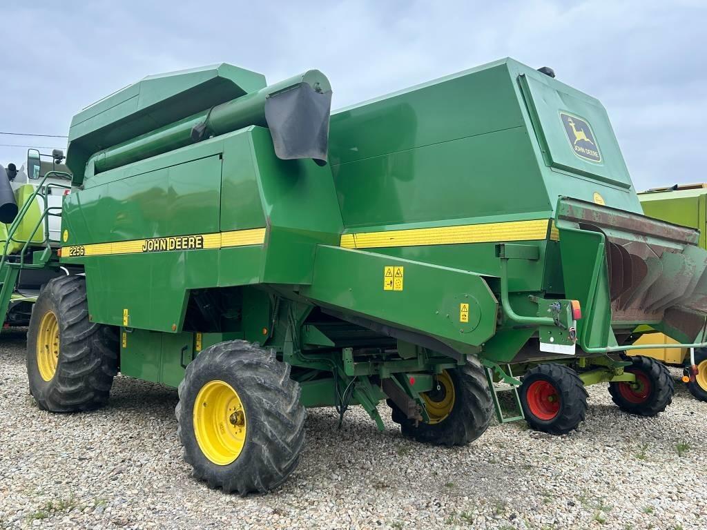 John Deere 2256 Kombajny zbożowe
