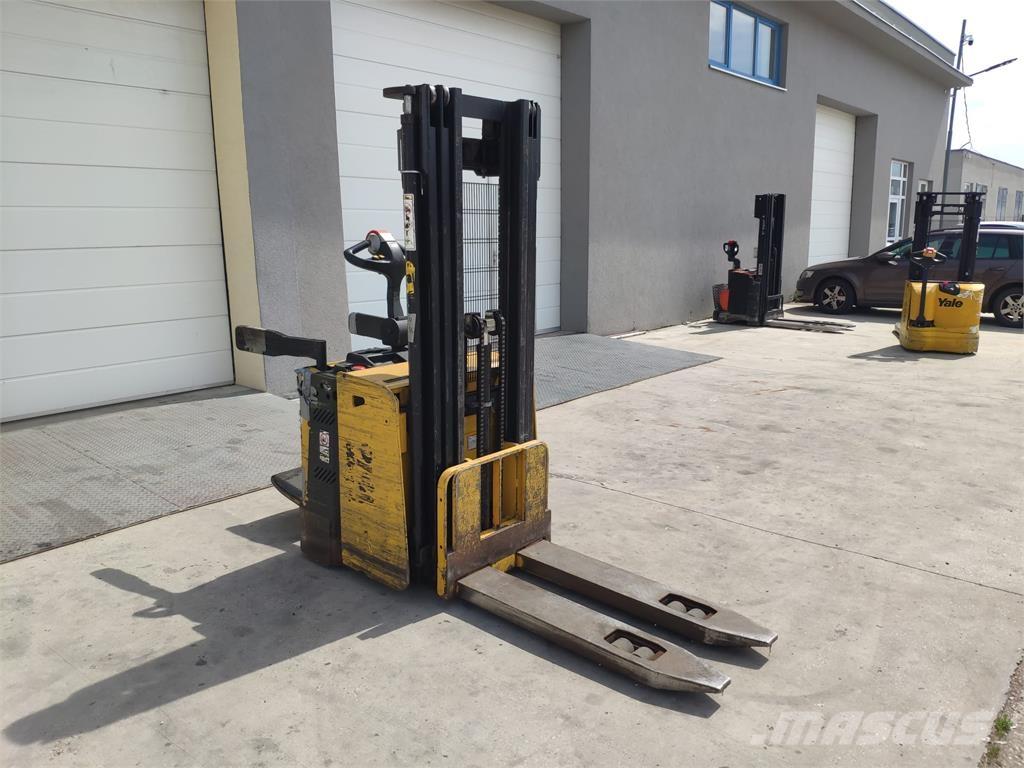 Yale MS15X IL Samojezdne maszyny do załadunku