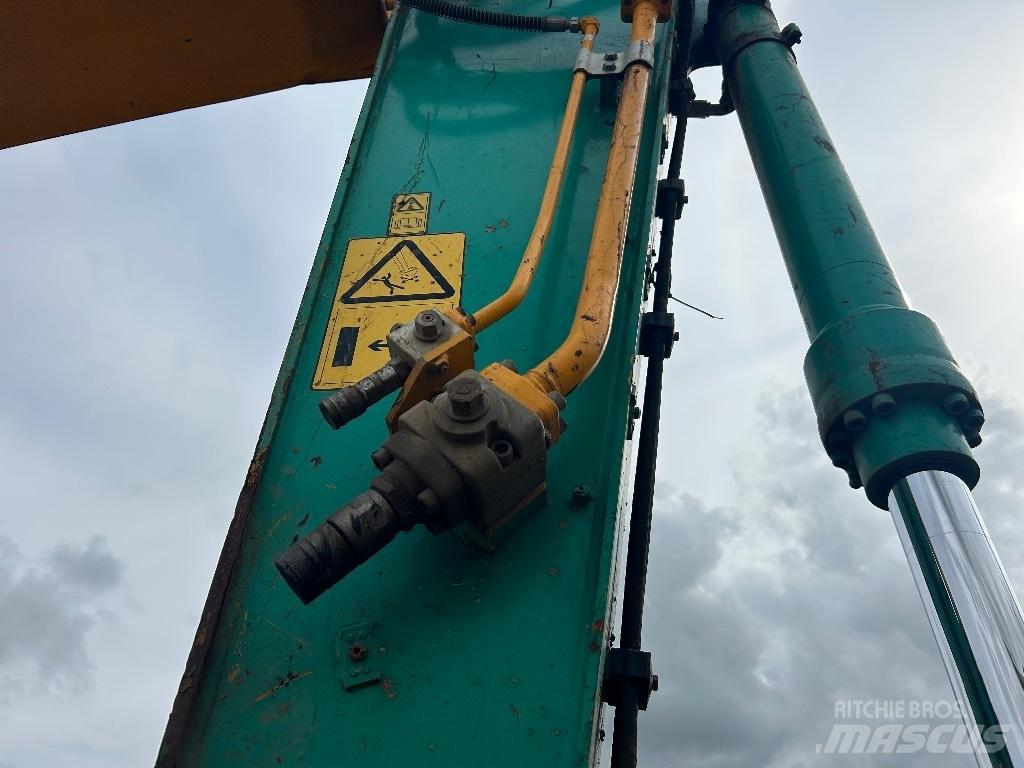 JCB 220X LC Koparki gąsienicowe